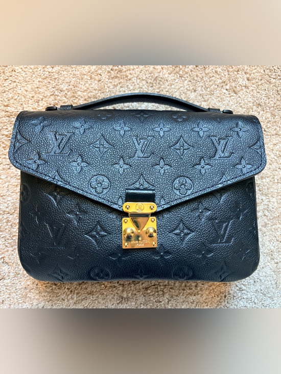 Louis Vuitton Handbags - Louis Vuitton Black Monogram Empreinte Pochette Metis